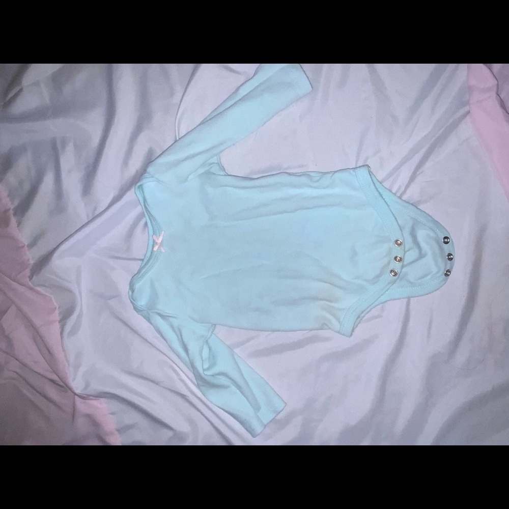 5 Baby Shirts - Picture 2 of 5
